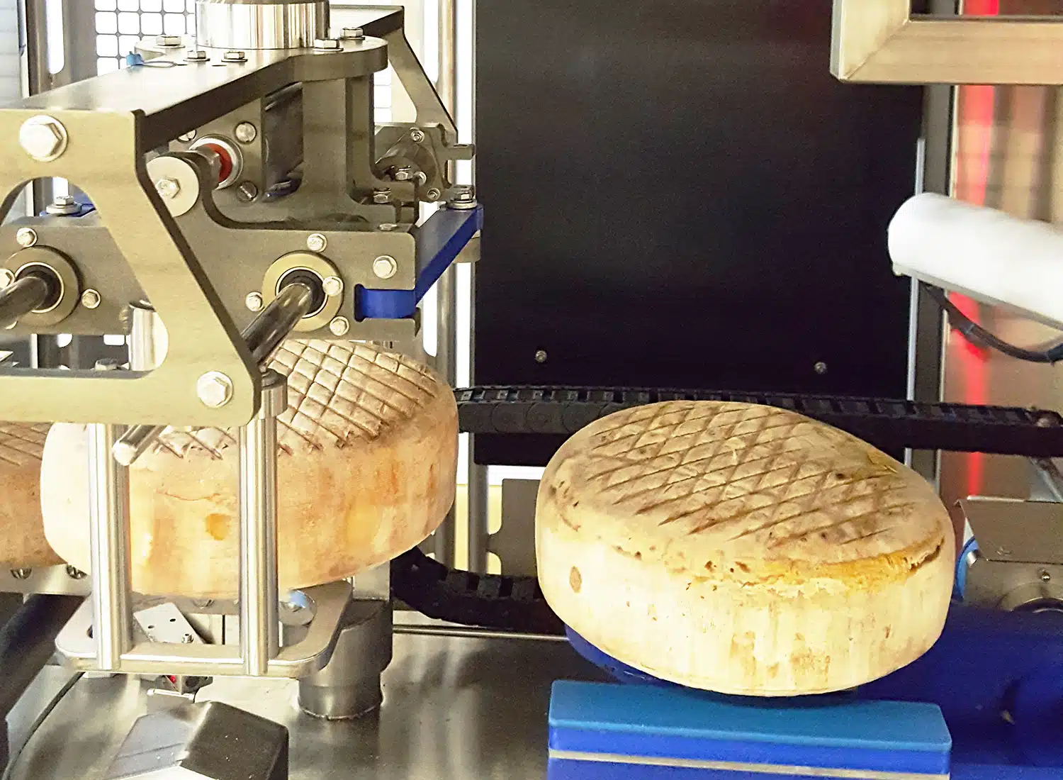 Diviseuse automatique avec découpe ultrason agroalimentaire pour fromage